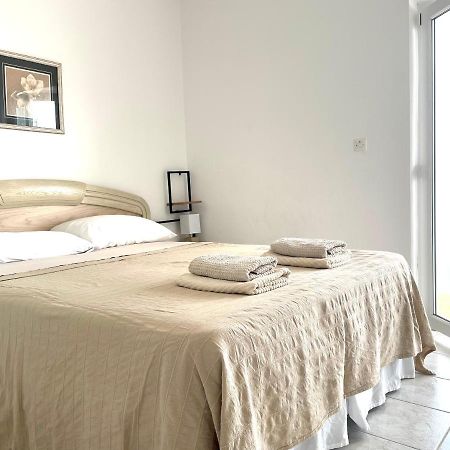 Apartment Villa Waterfront トゥルパニ エクステリア 写真